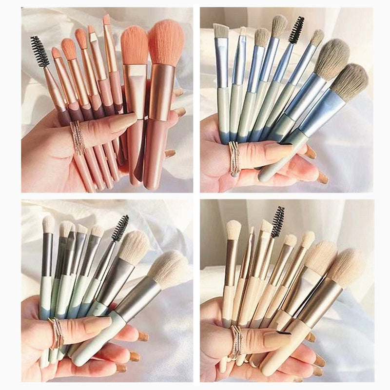 Travel Portable 8 Mini Makeup Brush Set