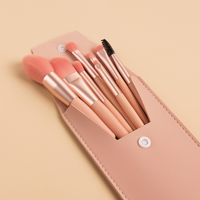 Travel Portable 8 Mini Makeup Brush Set